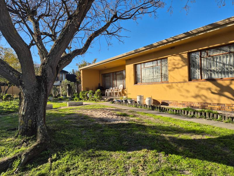 To Let 3 Bedroom Property for Rent in Glenhaven Western Cape